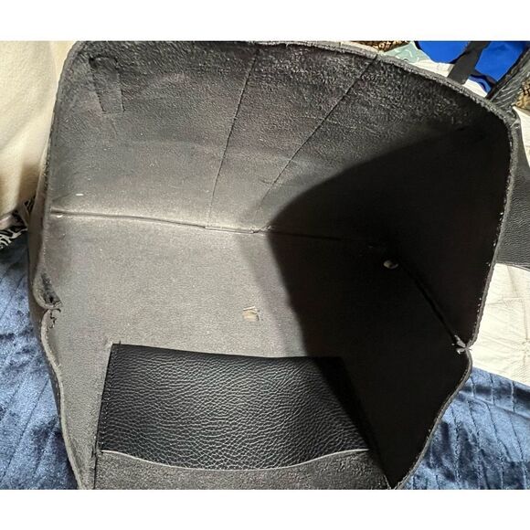 Vince Camuto Color Blocked Black Leather Tote - Picture 4 of 4